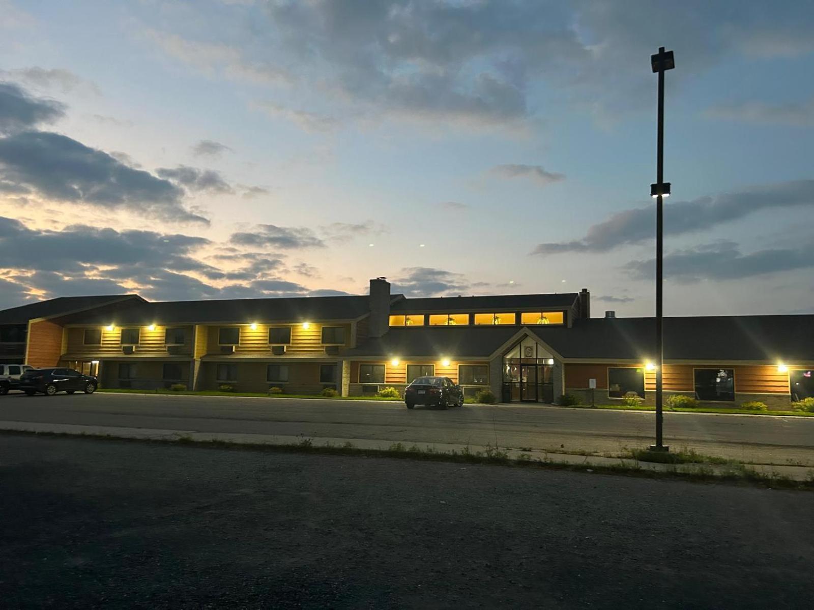 Northwoods Inn & Suites - Blackduck Exterior photo